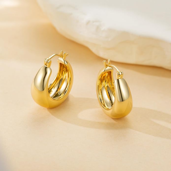 Cossa Gold Earrings for Women Tapered Design 14K Gold Hoop Earrings for Women Chunky Classic and Contemporary Style Statement Dome Chunky Hoop Earring for Womens Hypoallergenic 20/25mm