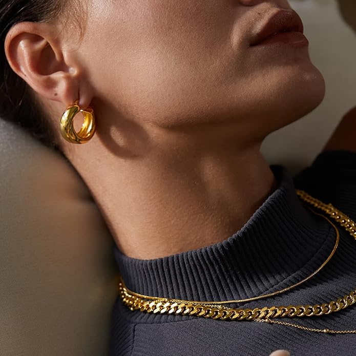 FRUMOS 18K Gold Plated Chunky Hoop Earrings for Women Fashion Thick Gold Hoops Set Jewelry for Birthday Christmas Gifts