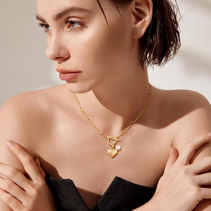 Tewiky Cute Heart Necklace Tiny 14k Gold Heart Pendant Choker Necklaces Small Gold Love Open Heart Chain Necklace for Women Dainty Gold Necklace Gifts for Her