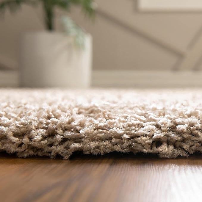 Unique Loom Solid Shag Collection Area Rug (2' 6" x 13' 1" Runner, Taupe)