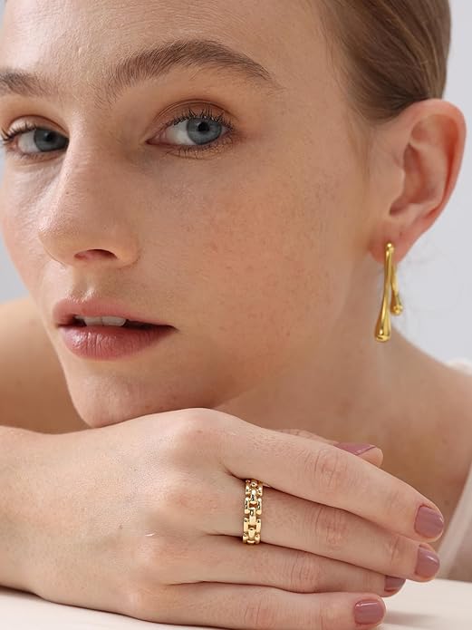 FRUMOS Gold Wedding Rings For Women,14k Stackging Rings Non Tarnish,Chain Cz Promise Rings,Wedding Band,Valentines Mother Christmas