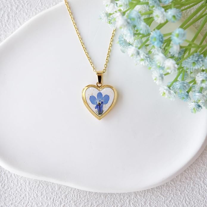 Heart Locket Necklace That Holds Pictures Pressed Flower Photo Locket Pendant Necklace for Girl Women Gift for Her