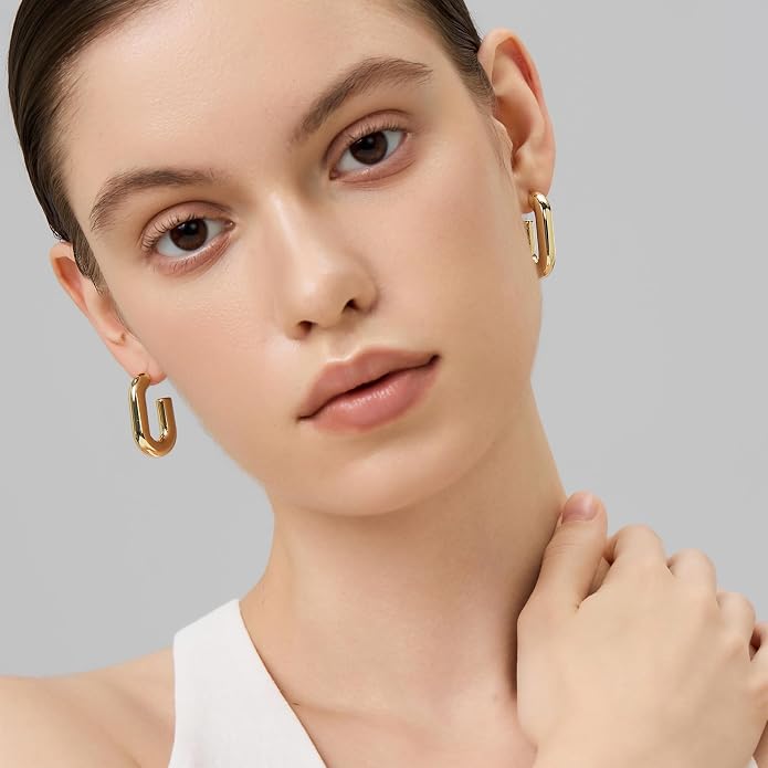 FRUMOS 18K Gold Plated Chunky Hoop Earrings for Women Fashion Thick Gold Hoops Set Jewelry for Birthday Christmas Gifts