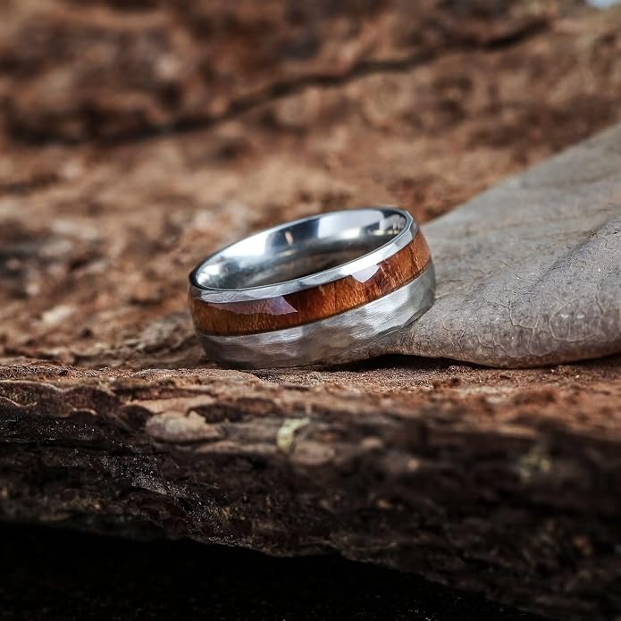 King Will 8mm Silver Hammered Titanium Ring Center Inlaid Wood Wedding Band for Men Hammered Wood Titanium Rings Polish Comfort Fit