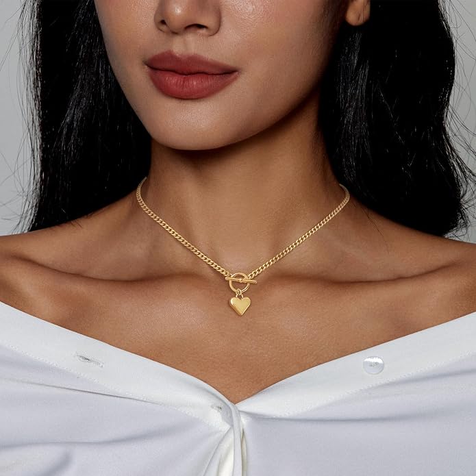 HERIER Cute Heart Necklace Dainty 18k Gold Plated Tiny Heart Pendant Choker Necklaces Small Gold Love Open Heart Chain Necklace for Women Simple Gold Necklace for Women Trendy Jewelry