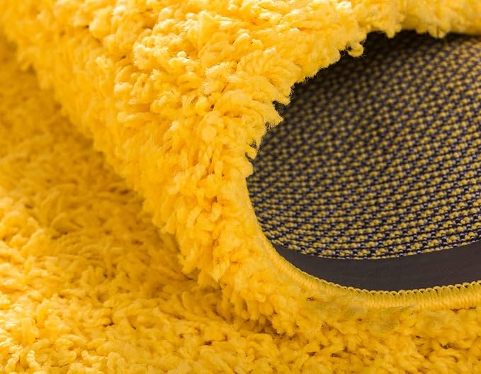 Unique Loom Solid Shag Collection Area Rug (6' 1" x 9' Rectangle, Tuscan Sun Yellow)