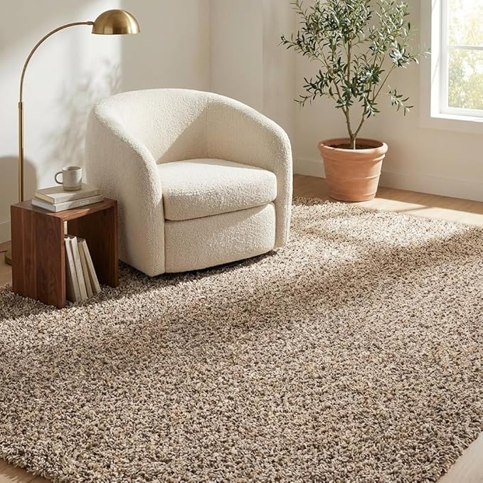 Unique Loom Solid Shag Collection Area Rug (4' 1" x 6' 1" Rectangle, Taupe) | Modern solid area rug for living room, bedroom & dining room. Stain-resistant, easy-care, kid & pet friendly