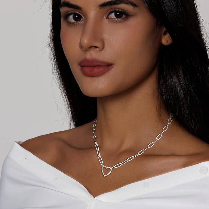 HERIER Cute Heart Necklace Dainty 18k Gold Plated Tiny Heart Pendant Choker Necklaces Small Gold Love Open Heart Chain Necklace for Women Simple Gold Necklace for Women Trendy Jewelry