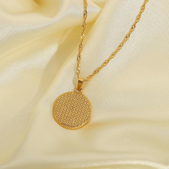 Unisex Celestial Gold Pendant Necklaces, Sun/Moon/Star/Angle Celestial Elements Unisex Choker Gold Lover Chains for Men and Women Jewelry