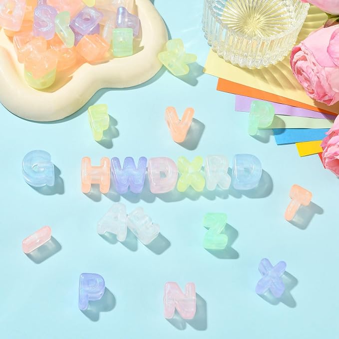 100Pcs Mixed Styles Glow in The Dark A-Z Letter Beads Acrylic Luminous Alphabet Beads for DIY Bracelets Lanyard Keychains Making
