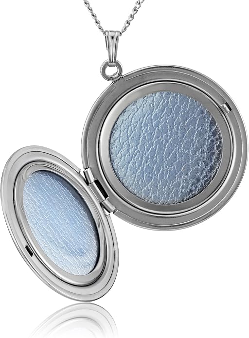 Amazon Essentials Sterling Silver Round Embossed Antique Finish Photo Locket Pendant Necklace, Holds 2 Pictures, 20"