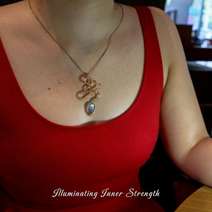 Natural Faceted Labradorite Pendant Necklace – Unique Stone of Magic & Transformation, Iridescent Flash Gemstone Jewelry, Handmade Healing Crystal Gift for Women, Birthday, Anniversary, Spiritual Awakening & Intuition