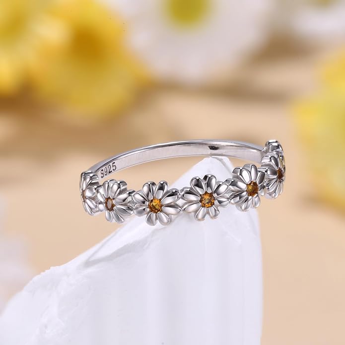 MILACOLATO 925 Sterling Silver Ring for Women, 18K Gold Plated Cubic Zirconia Daisy Flower Promise Rings for Her, Sunflower Stacking Statement Wedding Band Ring Size 5-11 (Anniversary/Valentine's/Mothers Day Jewelry Gifts)