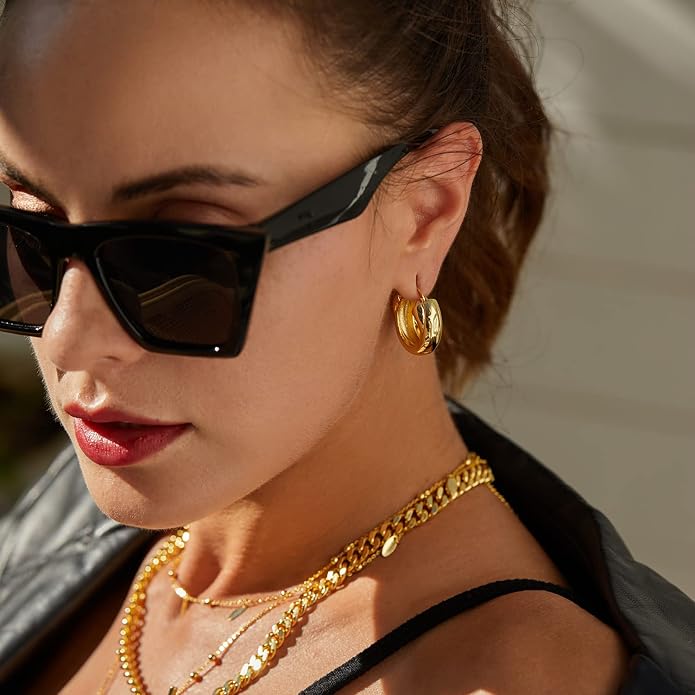 FRUMOS 18K Gold Plated Chunky Hoop Earrings for Women Fashion Thick Gold Hoops Set Jewelry for Birthday Christmas Gifts