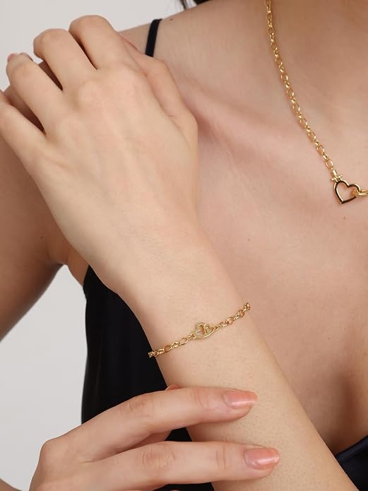 FRUMOS 18K Gold Plated Brass Bracelet for Women, Dainty Adjustable Chain Bracelet, Hypoallergenic Fashion Jewelry for Daily Wear