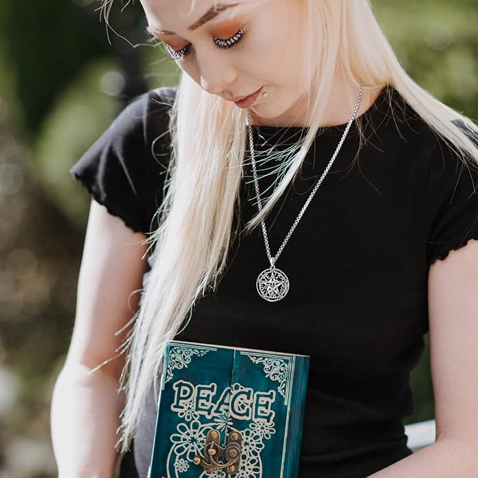 Witchy Jewelry for Women Men Nudo De Bruja Plata 925 Original Witches Knot Necklace Tetragrammaton Hecate Necklace Lilith Necklace Pentagram Necklace Cat Necklace Triple Moon Goddess Pendant Necklace