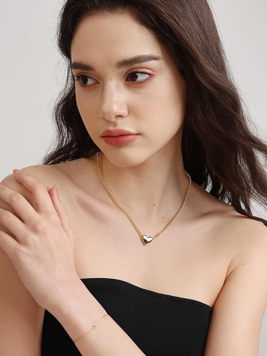 FRUMOS Gold Plated Necklace for Women, Dainty Layered Chain Necklace, Fashion Jewelry for Daily Wear