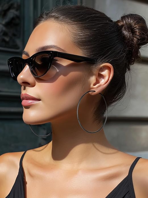 KeyStyle Gold Hoop Earrings for Women, Stainless Steel Hoops Earring Lightweight Loops, 2 mm Thick Hypoallergenic Circle Endless Thin Hoop (20/30/40/50/60/70/80/90/mm)