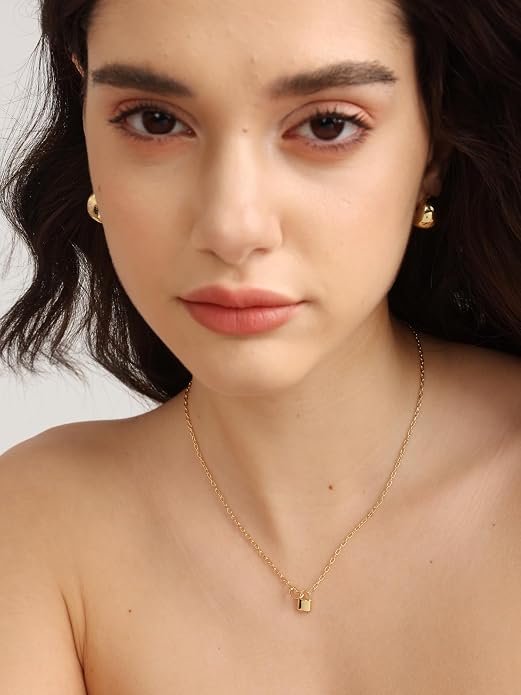 FRUMOS Gold Plated Necklace for Women, Dainty Layered Chain Necklace, Fashion Jewelry for Daily Wear