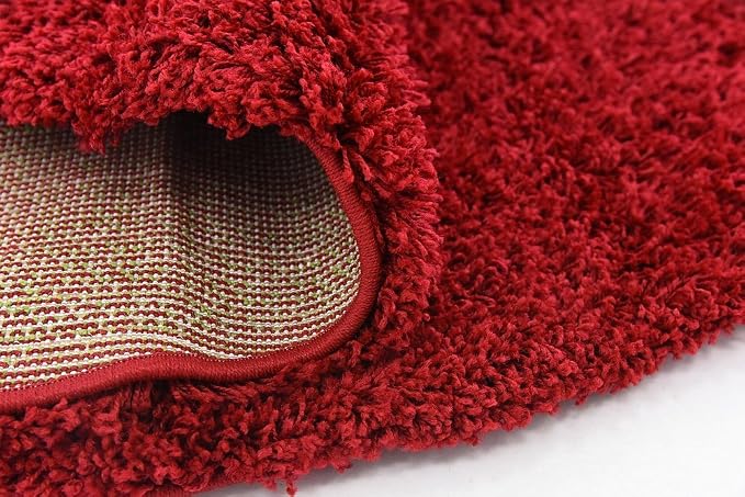 Unique Loom Solid Shag Collection Area Rug (6' 1" Round, Cherry Red) | Modern solid area rug for dining room, entryway & bedroom. Stain-resistant, easy-care, kid & pet friendly