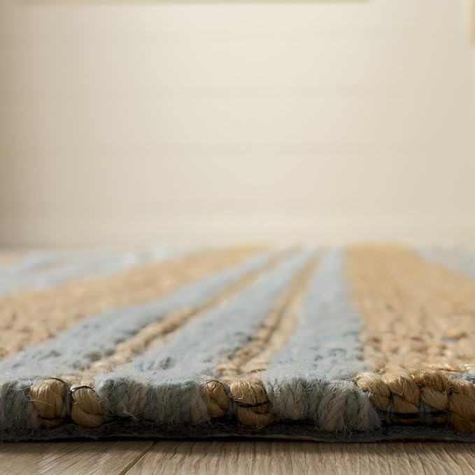 Martha Stewart X SAFAVIEH Collection Area Rug - 8' x 10', Natural & Light Blue, Handmade Wool & Jute, Ideal for Living Room, Bedroom, Dining Space (MSR9528L)