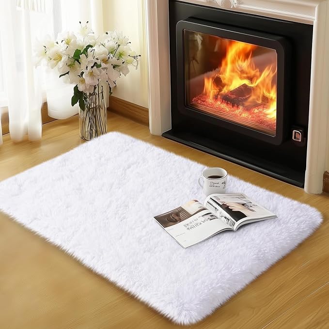 qulint 2x3 White Rug for Bedroom, Fluffy Shag Small Carpet for Living Room | Soft Shaggy Fuzzy Modern Rug for Besides Kids Girls Boys Dorm Room Classroom Christmas Home Decor Aesthetic