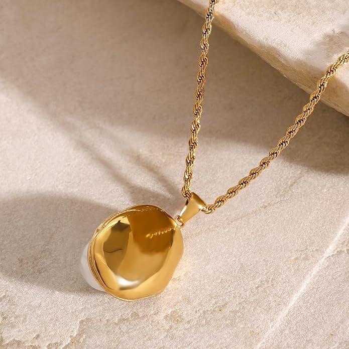 Unisex Celestial Gold Pendant Necklaces, Sun/Moon/Star/Angle Celestial Elements Unisex Choker Gold Lover Chains for Men and Women Jewelry