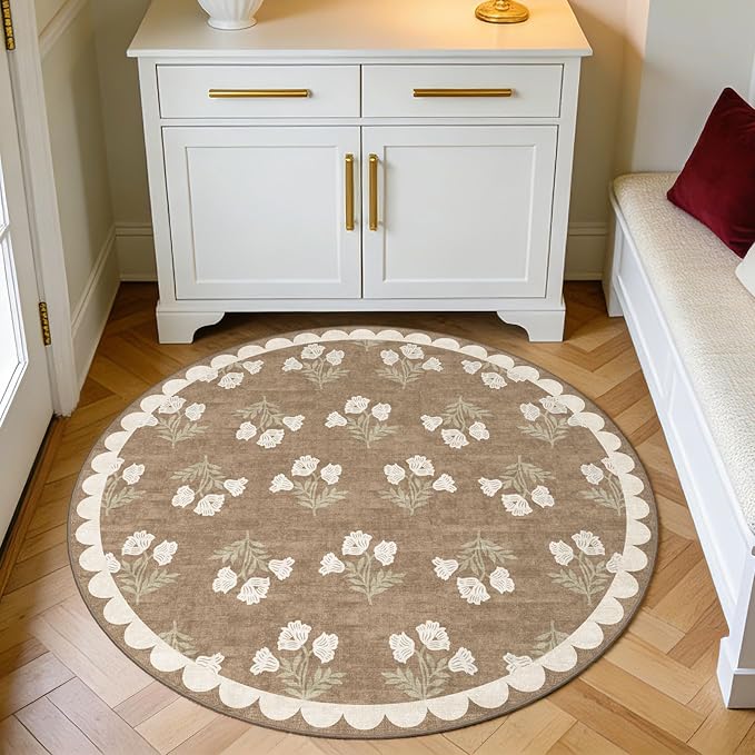 Tan 3ft Round Rug for Entryway - 3x3 Small Washable Floral Neutral Farmhouse Scalloped Round Rug for Bedroom Non Slip Front Door Mat Indoor Stain Resistant Circle Rugs for Bathroom Kitchen