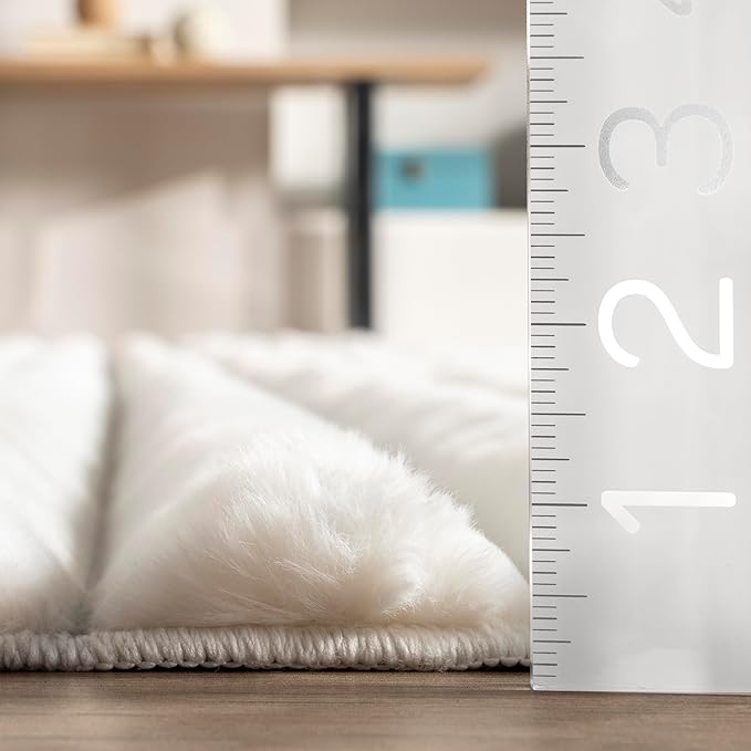 nuLOOM Kai Off White Striped Washable Area Rug, 8' x 10' | Nuloom Kai Striped 8' x 10' Machine Washable Area Rug for Living Room Bedroom Dining Room, Off White