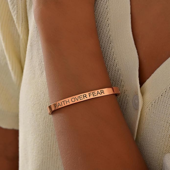 Inspirational Christian Bracelet for Women, Oval Engraved Bible Verse Love Bangle Cuff, Faith Scripture Jewelry, Religious Encouragement Gift for Mom Daughter Sister Friend