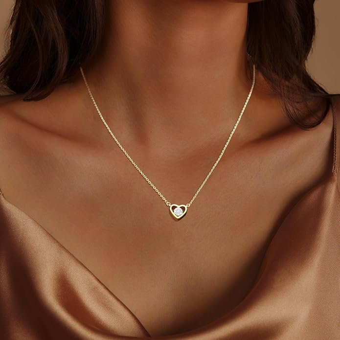 Airmb Heart Necklace for Women Gold/Silver Plated Trendy Heart Choker Lover Pendant Hypoallergenic Fashion Gold/Silver Necklace for Women Love Jewelry Gift for Women Girlfriend