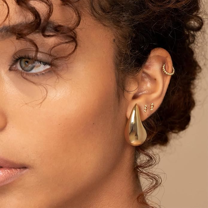 Gold Drop Clip On Earrings Dupes Teardrop Chunky Non Pierced Earring 14K Real Gold Plated Hypoallergenic Lightweight Earrings for Women（Gold and Silver）