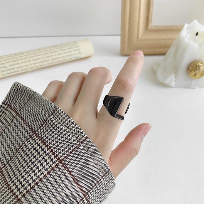 KeyStyle Bold Initial Letter Rings Adjustable, GoldChic Jewelry Women Gold Statement Ring Personalized Engraved Women’s Open Signet Ring for Party (Gold, White Gold, Black)