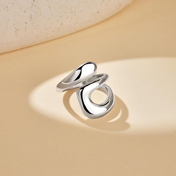 Gelbesty Waterproof Gold Statement Rings for Women, 14K Gold Plated Chunky Open Stackable Rings Non Tarnish Fashion Adjustable Stainless Steel Pinky Knuckle Signet Vintage Ring Jewelry Size 5-11