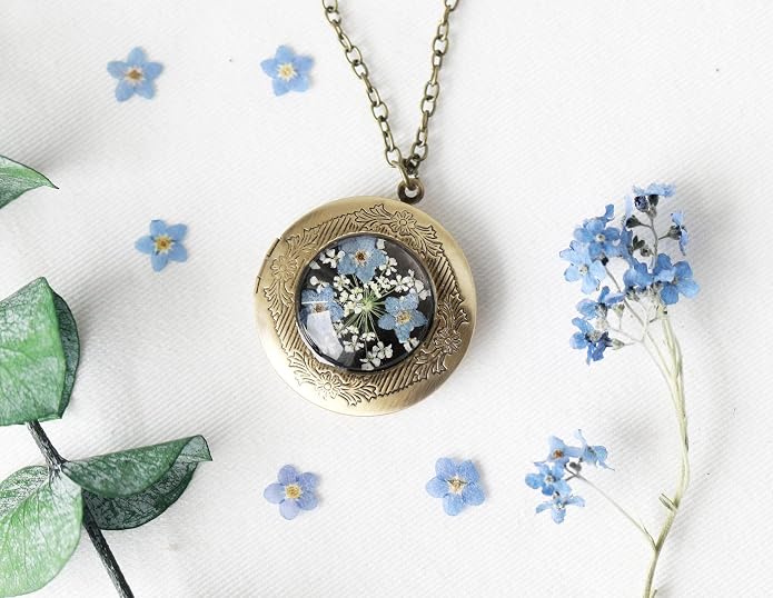 Handmade Oval Shaped Photo Locket with dried Pressed Flowers Locket pendant Necklace