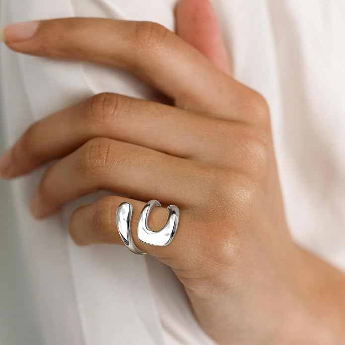 Gelbesty Waterproof Gold Statement Rings for Women, 14K Gold Plated Chunky Open Stackable Rings Non Tarnish Fashion Adjustable Stainless Steel Pinky Knuckle Signet Vintage Ring Jewelry Size 5-11