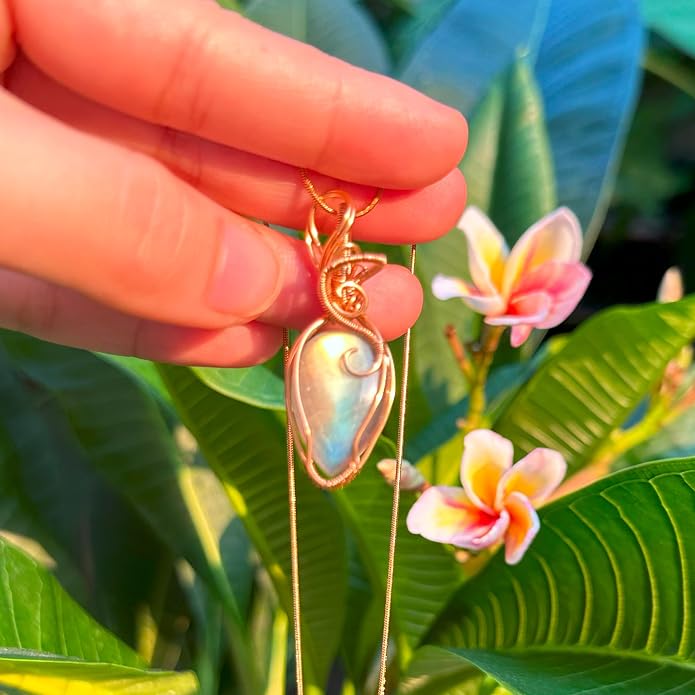Handmade Wrapped Labradorite Crystal Pendant Necklace - Dainty Charm Copper Wired Necklace, Healing Crystals and Gemstones, Vintage Jewelry for Women, Men's Necklace, Boho Black Stone Protection Birthstone Jewelry