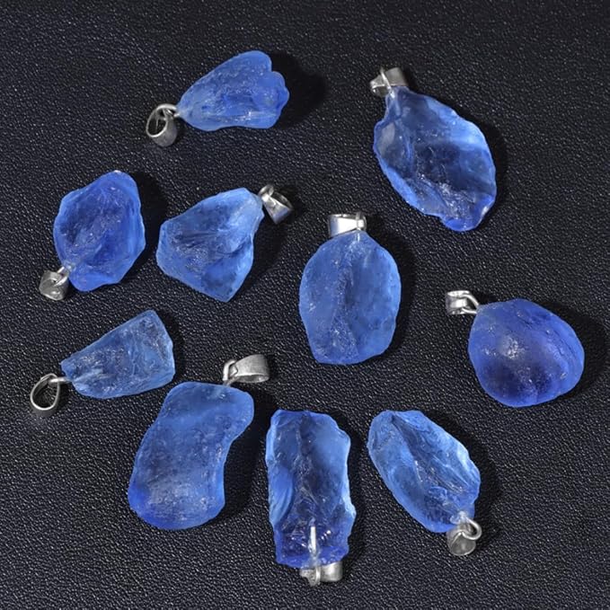 10pcs Irregular Raw Natural Blue Crystal Rock Stone Pendant Healing Crystal Chakra Gemstone Charm for Jewelry Making DIY Necklace Earrings Accessories Reiki