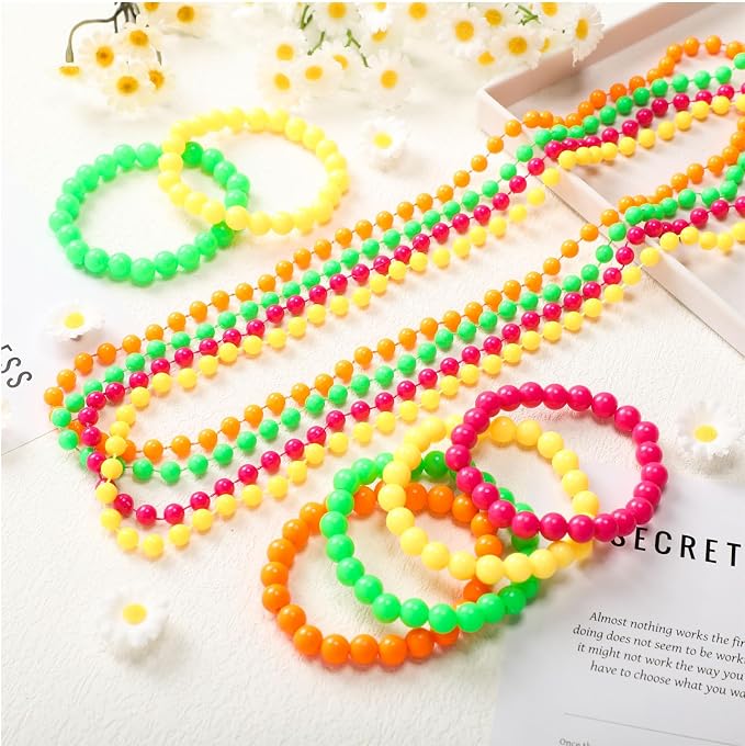 Tondiamo 72pcs Neon Bead Necklaces Bracelet, 80s Women Costume Accessories Set Glow in The Dark UV Bead Necklaces Bracelet Glow Party Supplies for Concert Halloween Mardi Gras Party Supplies
