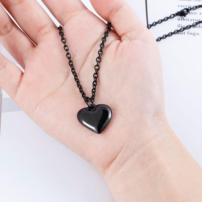 Milakoo Stainless Steel Pendant Necklace for Women Heart Charms Link Chains 23" Length Lobster Clasp