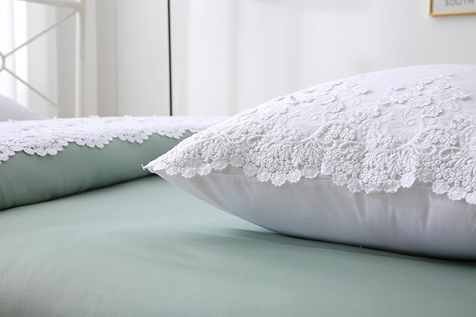 White Lace Pillow Shams with Embroidered 3D Flowers Retro Noble Luxury Elegant Look 100% Cotton Queen Size 2-Pack