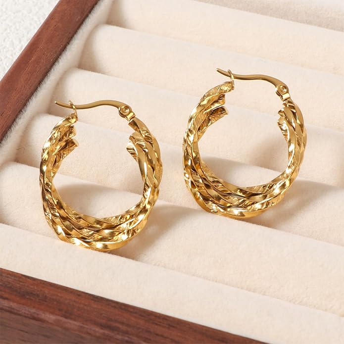 18K Gold Plated Hoop Earrings for Women Chunky Huggie Earrings Minimalist Gold Jewelry Valentine's Day Gift for Girlfriend Wife