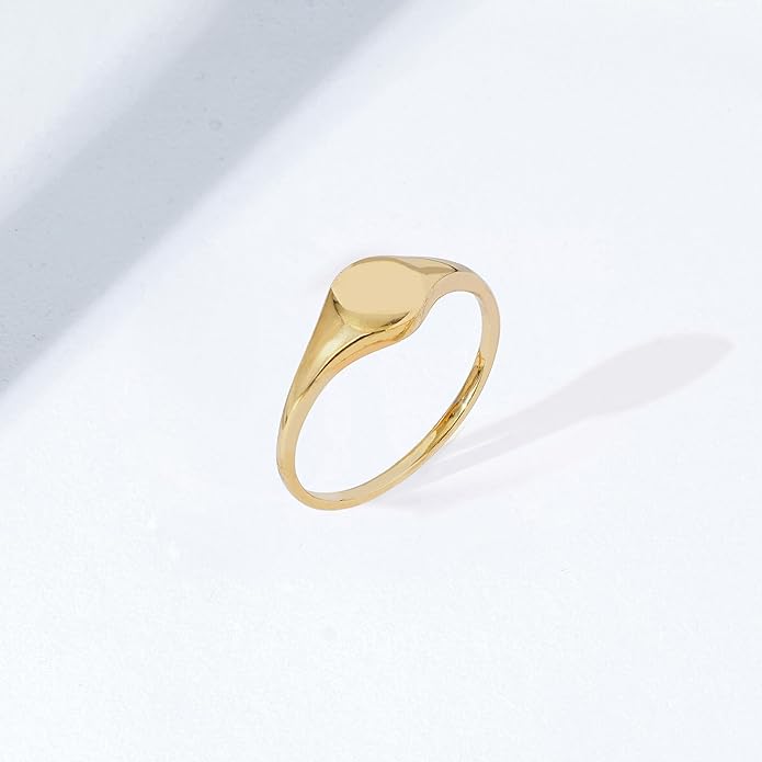 Amazon Essentials 14K Plated Sterling Silver Round Signet Ring