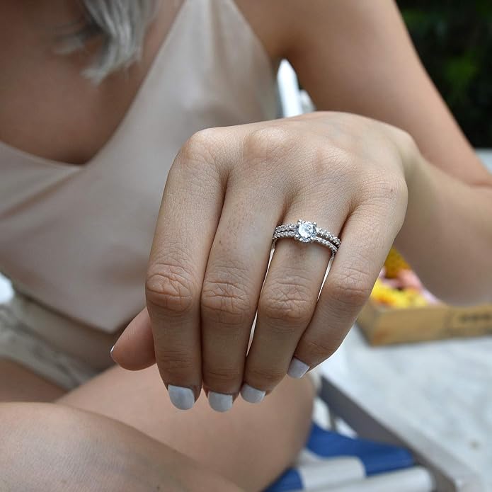 LEMON GRASS 1 Ct Halo Solitaire Cubic Zirconia Promise Engagement Ring 925 Sterling Silver Ring Sizes 3.5-9.5