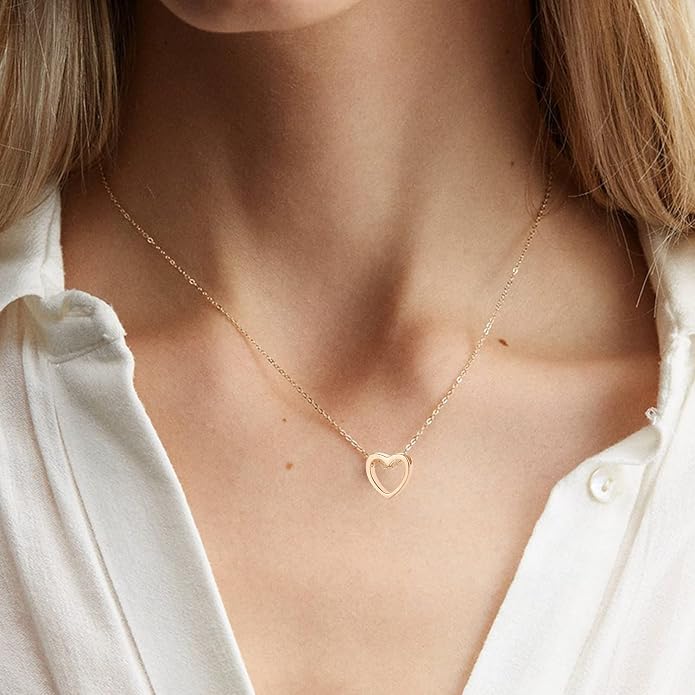 Tiny Gold Heart Choker Necklace Dainty Cute Initial Heart Pendant Layered Heart Necklaces for Women