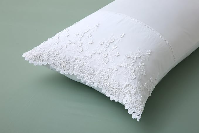 White Lace Pillow Shams with 3D Flowers Retro Noble Luxury Elegant Look Pillowcases 100% Cotton Standard Size 2-Pack