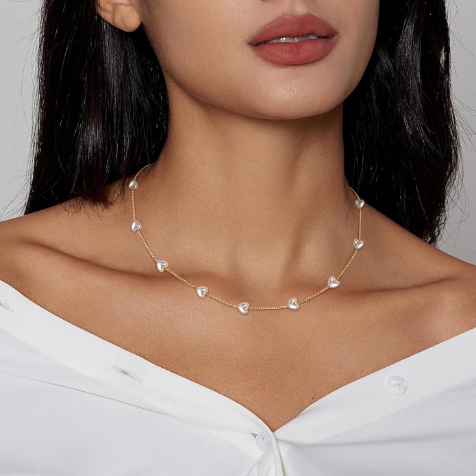 HERIER Cute Heart Necklace Dainty 18k Gold Plated Tiny Heart Pendant Choker Necklaces Small Gold Love Open Heart Chain Necklace for Women Simple Gold Necklace for Women Trendy Jewelry