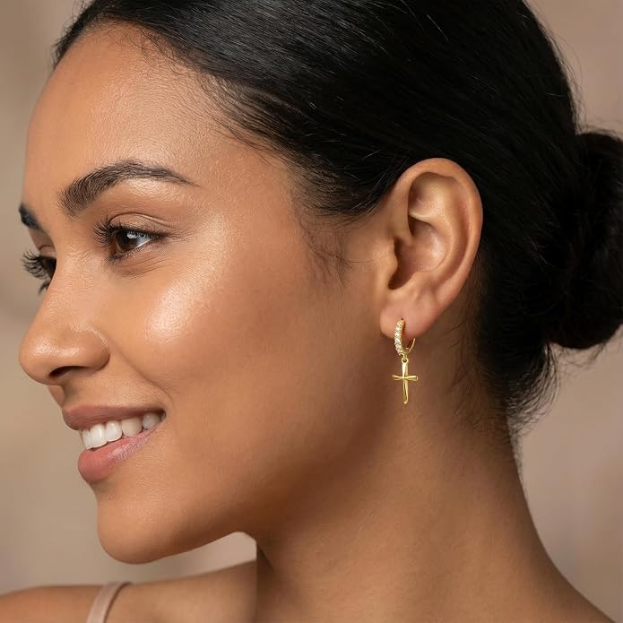 Gold Dainty Hoop Earrings for Women Hypoallergenic Lightweight 14K Gold Huggie Earrings Jewelry Valentines Day Gifts for Wife Girlfriend Her