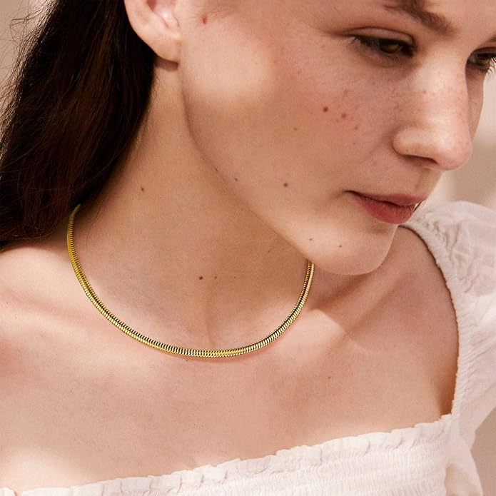 FindChic Black/14K Gold Plated Herringbone Choker Chain Necklace for Women | Waterproof Stainless Steel, Dainty Layering, Flat Snake Chain, Non-Tarnish, Hypoallergenic, Adjustable Extender, Gift Box