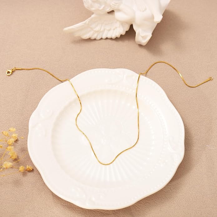 BAYLAY Gold Chain Necklace for Women - 18K Gold Plated Necklace Chain Dainty Gold Necklace for Women Gold Chain Gold Necklace Gold Jewelry Gifts Size 16/18/20/22/24/26 Inch